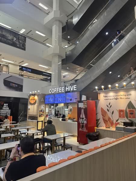 The Adelphi, 1 Coleman Street, 450 sqft, Other Retail For Rent, by Ann Lee, 500242471 - CommercialGuru.com.sg