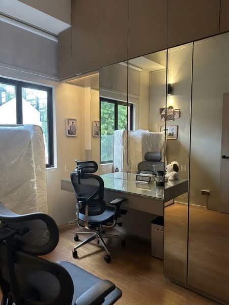 ★ 125C Kitchener Road, ★ 4 mins walk to Farrer Park MRT, KITCHENER ROAD, Farrer Park / Serangoon Rd, Room Rental, 150 sqft, Walk-up Apartment For Rent, by Able S.K Toh, 500242475 - Study - PropertyGuru.com.sg