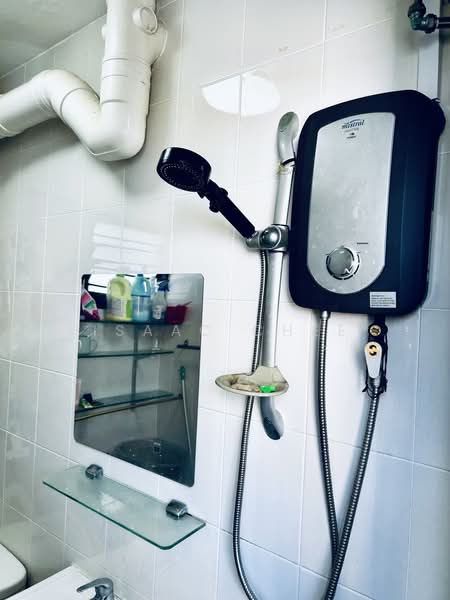 171 Bedok South Road, 171 Bedok South Road, Room Rental, 89 sqft, HDB Flat For Rent, by Isaac Chee, 500242478 - Bathroom - PropertyGuru.com.sg