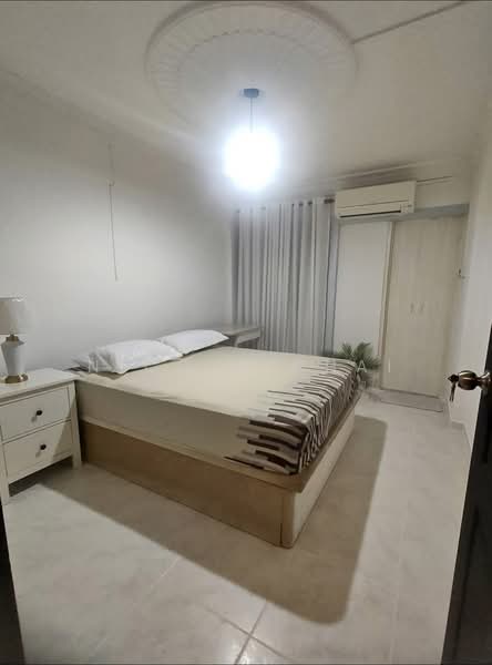 112 Yishun Ring Road, 112 Yishun Ring Road, Sembawang / Yishun, Room Rental, 120 sqft, HDB Flat For Rent, by Nicole Chai, 500242484 - Bedroom - PropertyGuru.com.sg