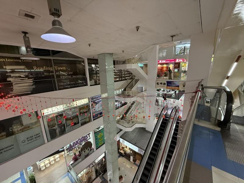 Bukit Timah Shopping Centre, 170 Upper Bukit Timah Road, Clementi Park / Upper Bukit Timah, 151 sqft, Mall Shop For Sale, by Alvin Chua, 500242493 - Interior - CommercialGuru.com.sg