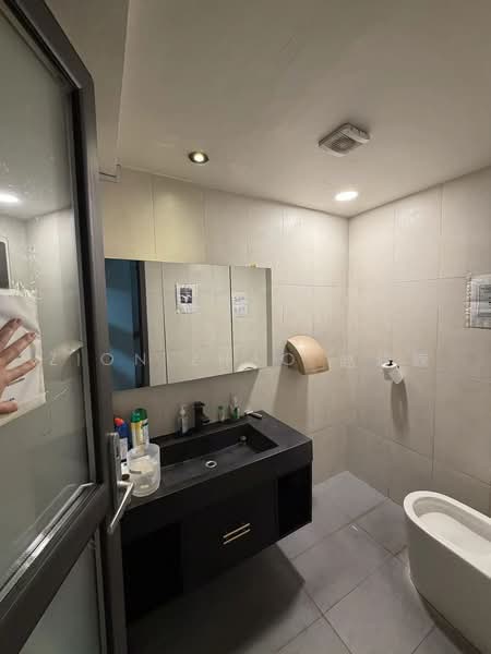 Woodlands Bizhub, 252 Woodlands Industrial Park E5, Sembawang / Yishun, 1,400 sqft, Factory / Workshop (B2) For Rent, by Zion Zhao 赵峻慷, 500242508 - Bathroom - CommercialGuru.com.sg