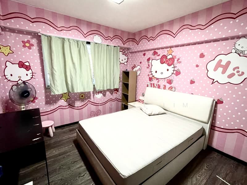 639 Yishun Street 61, 639 Yishun Street 61, 3 Bedrooms, 904 sqft, HDB Flat For Sale, by Charlotte Lim, 500242511 - Bedroom - PropertyGuru.com.sg