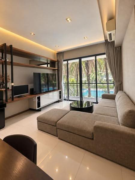 The Palette, 103 Pasir Ris Grove, Pasir Ris / Tampines, 4 Bedrooms, 1,378 sqft, Condominium For Rent, by Susan Lai, 500242512 - Living Room - PropertyGuru.com.sg