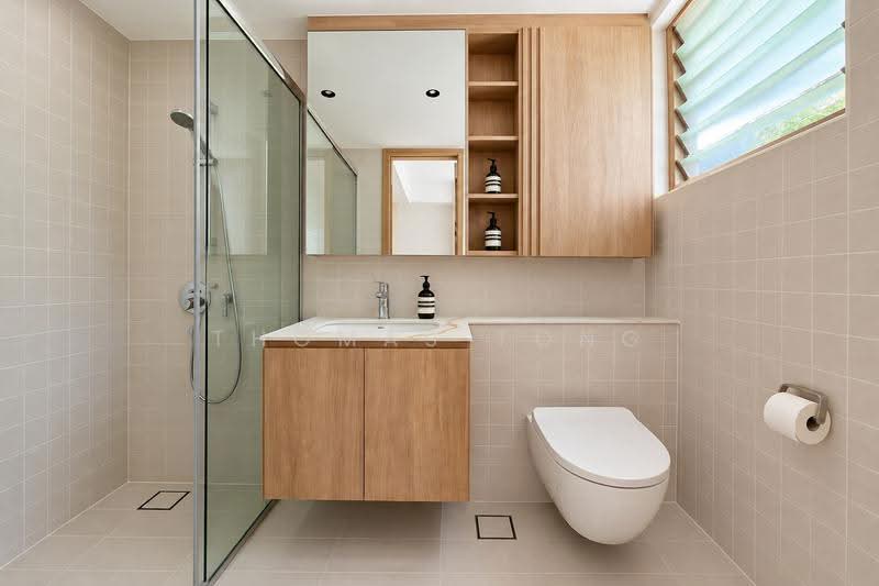 St. Martin Residence, 2 Saint Martin's Drive, Tanglin / Holland / Bukit Timah, 1 Bedroom, 570 sqft, Condominium For Sale, by Thomas Tong, 500242517 - Bathroom - PropertyGuru.com.sg