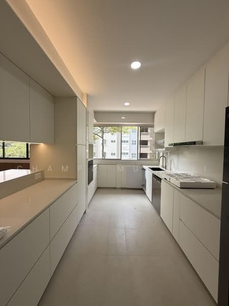 Equatorial Apartments, 48 Meyer Road, 4 Bedrooms, 2,500 sqft, Apartment For Rent, by Champa Murjani, 500242546 - Kitchen - PropertyGuru.com.sg