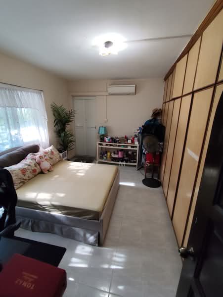 119 Pasir Ris Street 11, 119 Pasir Ris Street 11, 4 Bedrooms, 1,324 sqft, HDB Flat For Sale, by Sut M S, 500242548 - Bedroom - PropertyGuru.com.sg