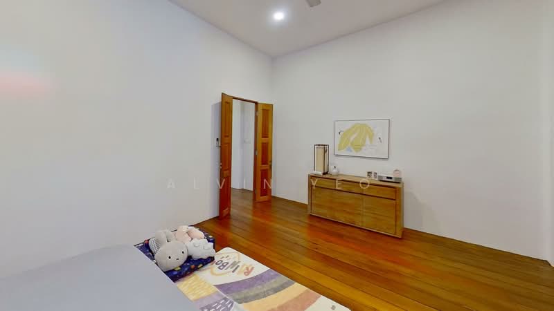 Upper East Coast Road, Upper East Coast Road, East Coast / Marine Parade, 3 Bedrooms, 2,100 sqft, Conservation House For Sale, by Alvin Yeo, 500242556 - Bedroom - PropertyGuru.com.sg