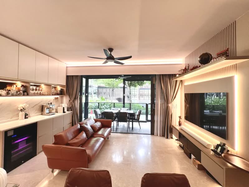 Parc Esta, 908 Sims Avenue, 4 Bedrooms, 1,227 sqft, Condominium For Rent, by Shanice Lim, 500242557 - Living Room - PropertyGuru.com.sg