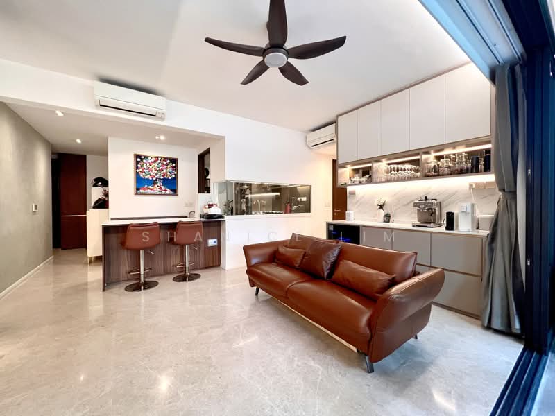 Parc Esta, 908 Sims Avenue, 4 Bedrooms, 1,227 sqft, Condominium For Rent, by Shanice Lim, 500242557 - Living Room - PropertyGuru.com.sg