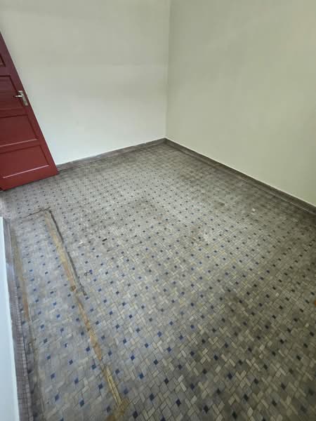 Sembawang Road Shophouse, Sembawang Road, 3 Bedrooms, 1,647 sqft, Walk-up Apartment For Rent, by Yan Lim, 500242560 - Interior - PropertyGuru.com.sg