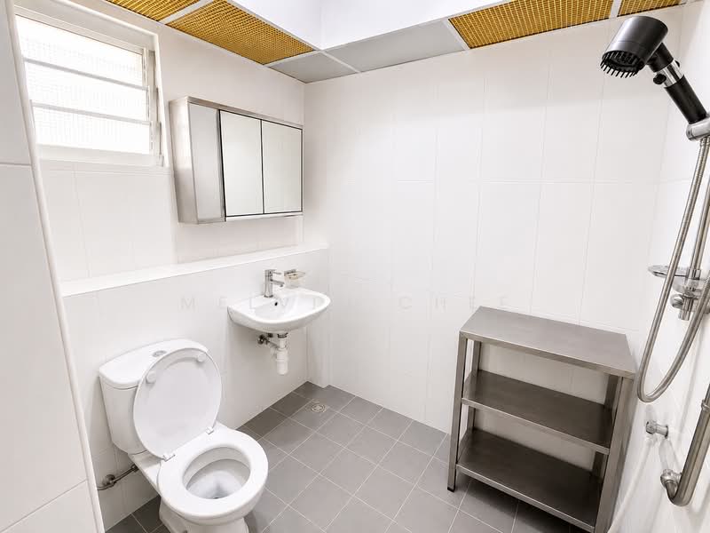 256B Sumang Walk, 256B Sumang Walk, 1 Bedroom, 506 sqft, HDB Flat For Sale, by Melvin Chee, 500242568 - Bathroom - PropertyGuru.com.sg