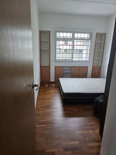 185B Rivervale Crescent, 185B Rivervale Crescent, Room Rental, 10 sqft, HDB Flat For Rent, by Tanny Quek, 500242572 - Bedroom - PropertyGuru.com.sg
