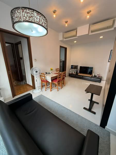 Mandale Heights, 45 Mandalay Road, 2 Bedrooms, 764 sqft, Apartment For Rent, by Charlie Ethan Chia, 500242578 - Living Room - PropertyGuru.com.sg