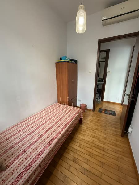 Mandale Heights, 45 Mandalay Road, 2 Bedrooms, 764 sqft, Apartment For Rent, by Charlie Ethan Chia, 500242578 - Bedroom - PropertyGuru.com.sg