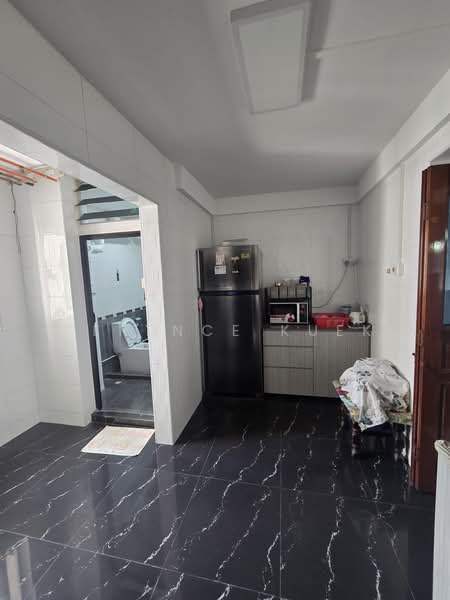 288D Jurong East Street 21, 288D Jurong East Street 21, 3 Bedrooms, 1,324 sqft, HDB Flat For Rent, by Terence Kuek, 500242592 - Kitchen - PropertyGuru.com.sg