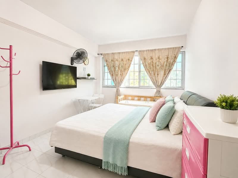 416 Hougang Avenue 10, 416 Hougang Avenue 10, 3 Bedrooms, 1,292 sqft, HDB Flat For Sale, by Angela Ng, 500242593 - Bedroom - PropertyGuru.com.sg