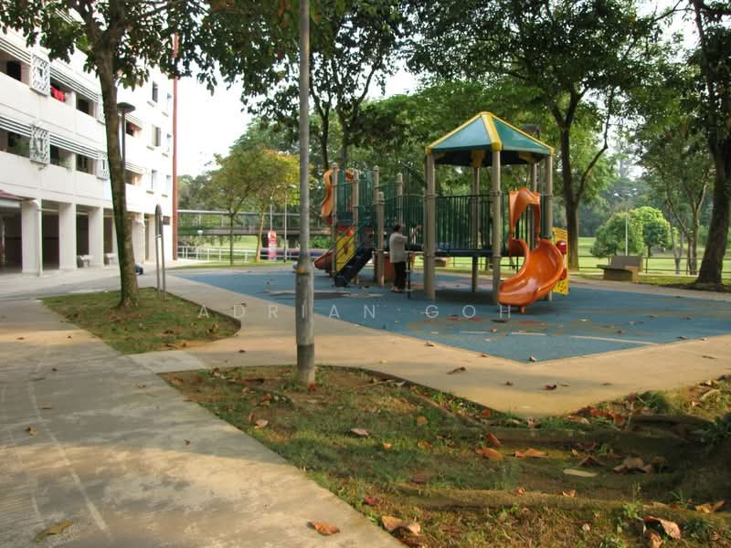 166 Stirling Road, 166 Stirling Road, 2 Bedrooms, 731 sqft, HDB Flat For Rent, by Adrian Goh, 500242594 - Exterior - PropertyGuru.com.sg