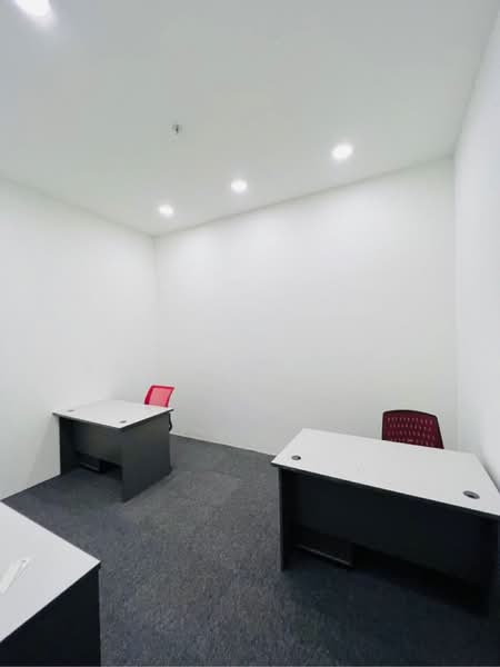 Toh Guan Centre, 21 Toh Guan Road East, 1,668 sqft, Factory / Workshop (B2) For Sale, by Ssharon Loh, 500242597 - CommercialGuru.com.sg