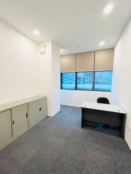 Toh Guan Centre, 21 Toh Guan Road East, 1,668 sqft, Factory / Workshop (B2) For Sale, by Ssharon Loh, 500242597 - CommercialGuru.com.sg