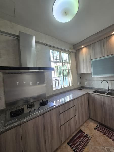 LORONG LEW LIAN, , 6 Bedrooms, 2,273 sqft, Semi-Detached House For Rent, by Terence Kuek, 500242604 - Kitchen - PropertyGuru.com.sg