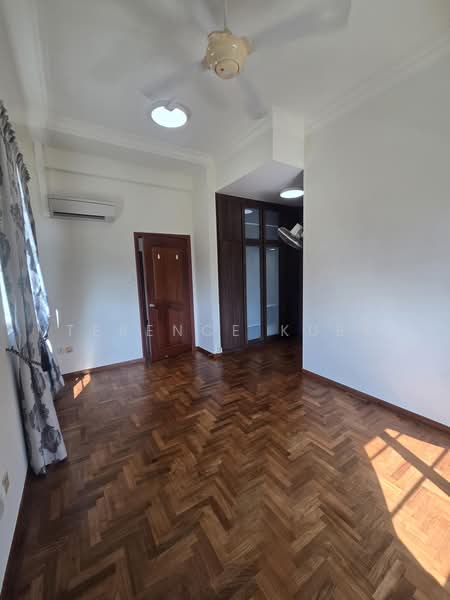 LORONG LEW LIAN, , 6 Bedrooms, 2,273 sqft, Semi-Detached House For Rent, by Terence Kuek, 500242604 - Interior - PropertyGuru.com.sg