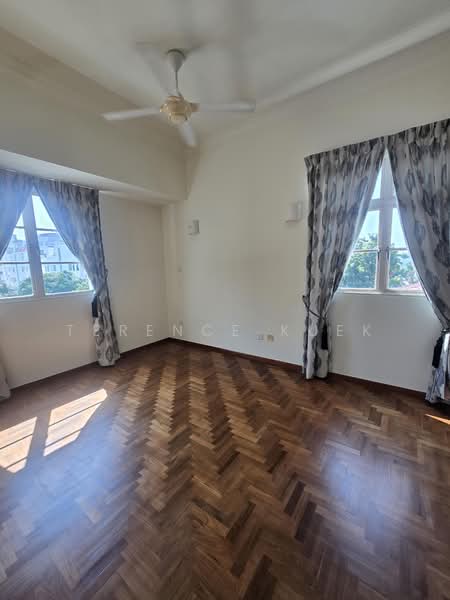 LORONG LEW LIAN, , 6 Bedrooms, 2,273 sqft, Semi-Detached House For Rent, by Terence Kuek, 500242604 - Interior - PropertyGuru.com.sg