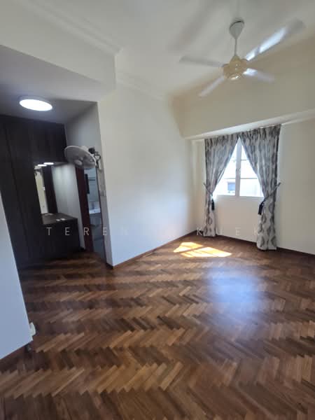 LORONG LEW LIAN, , 6 Bedrooms, 2,273 sqft, Semi-Detached House For Rent, by Terence Kuek, 500242604 - Interior - PropertyGuru.com.sg
