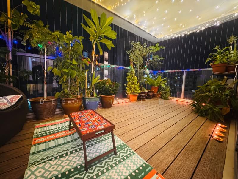 Double Bay Residences, 19B Simei Street 4, 3 Bedrooms, 1,270 sqft, Condominium For Sale, by Deborah Lu 陆滢滢, 500242608 - Balcony - PropertyGuru.com.sg
