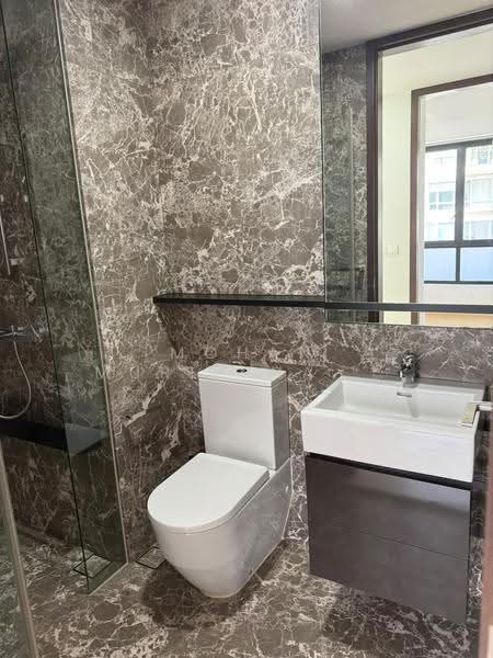 Amber 45, 45 Amber Road, East Coast / Marine Parade, 2 Bedrooms, 732 sqft, Condominium For Rent, by Mohan Murlidhar Harjani, 500242624 - Bathroom - PropertyGuru.com.sg