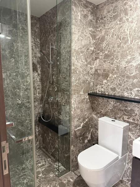 Amber 45, 45 Amber Road, East Coast / Marine Parade, 2 Bedrooms, 732 sqft, Condominium For Rent, by Mohan Murlidhar Harjani, 500242624 - Bathroom - PropertyGuru.com.sg
