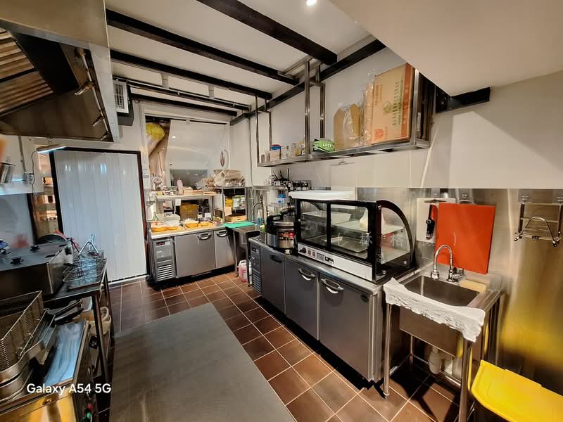 Bali Lane F&B Ready ground floor Shop for Lease!, Bali Lane, Beach Road / Bugis / Rochor, 740 sqft, Food & Beverage For Rent, by Kenny Lim (林格徵), 500242631 - CommercialGuru.com.sg