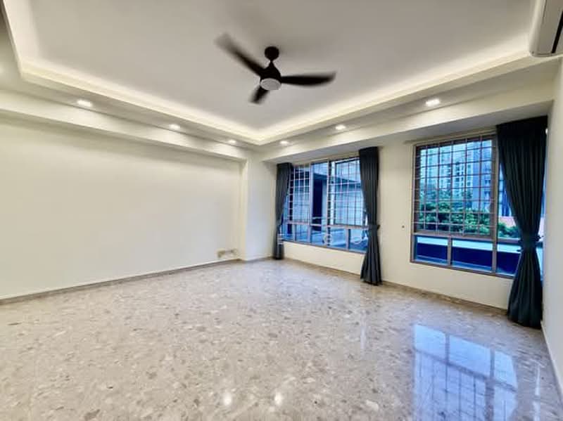 UE Square, 205 River Valley Road, 4 Bedrooms, 1,927 sqft, Condominium For Sale, by Elaine Goh, 500242633 - Living Room - PropertyGuru.com.sg