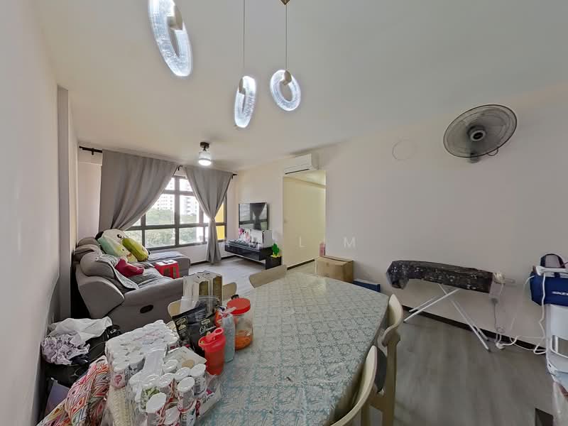 478B Yishun Street 44, 478B Yishun Street 44, 3 Bedrooms, 1,001 sqft, HDB Flat For Sale, by Sam Lim, 500242634 - Dining + Living Room - PropertyGuru.com.sg