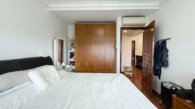 337 Jurong East Avenue 1, 337 Jurong East Avenue 1, 4 Bedrooms, 1,604 sqft, HDB Flat For Sale, by James Yeo, 500242638 - Bedroom - PropertyGuru.com.sg