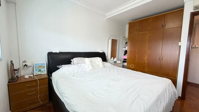 337 Jurong East Avenue 1, 337 Jurong East Avenue 1, 4 Bedrooms, 1,604 sqft, HDB Flat For Sale, by James Yeo, 500242638 - Bedroom - PropertyGuru.com.sg