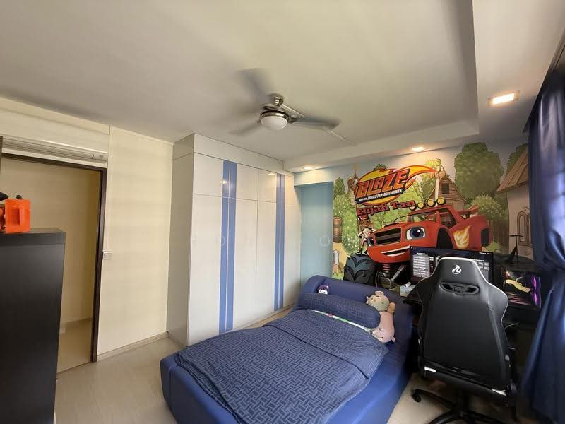 456 Pasir Ris Drive 4, 456 Pasir Ris Drive 4, 4 Bedrooms, 1,528 sqft, HDB Flat For Sale, by Ron Goh, 500242639 - Bedroom 1 - PropertyGuru.com.sg