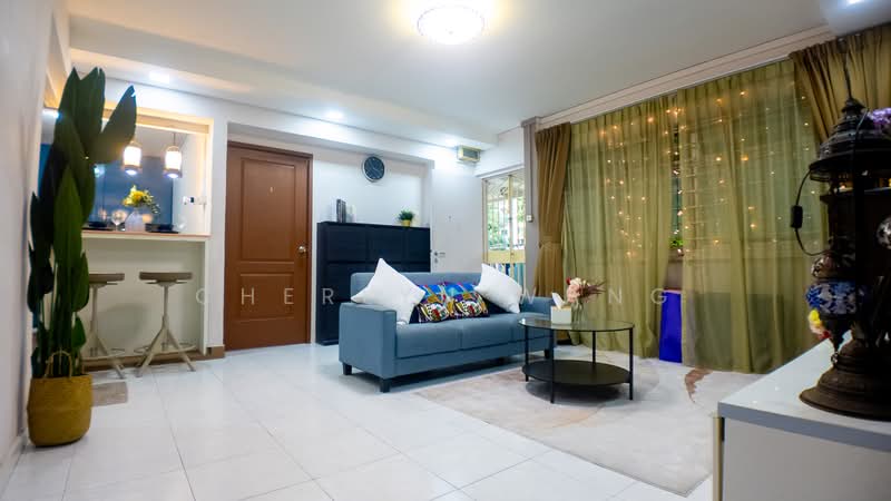 125 Kim Tian Road, 125 Kim Tian Road, Alexandra / Commonwealth, 4 Bedrooms, 1,151 sqft, HDB Flat For Sale, by Cherlyn Wang, 500242641 - Living Room - PropertyGuru.com.sg
