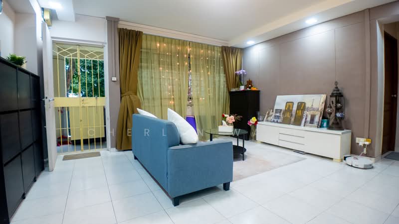 125 Kim Tian Road, 125 Kim Tian Road, Alexandra / Commonwealth, 4 Bedrooms, 1,151 sqft, HDB Flat For Sale, by Cherlyn Wang, 500242641 - Living Room - PropertyGuru.com.sg