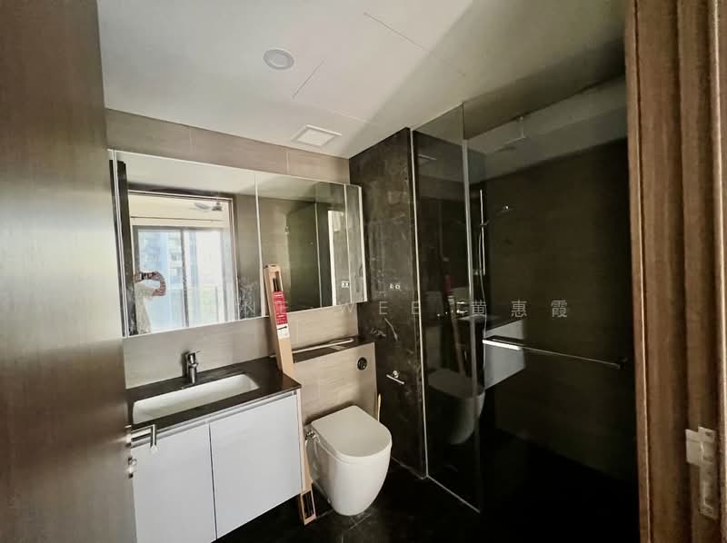 Parc Esta, 900 Sims Avenue, Eunos / Geylang / Paya Lebar, 2 Bedrooms, 743 sqft, Condominium For Sale, by Yvone Wee 黄惠霞, 500242644 - Bathroom - PropertyGuru.com.sg