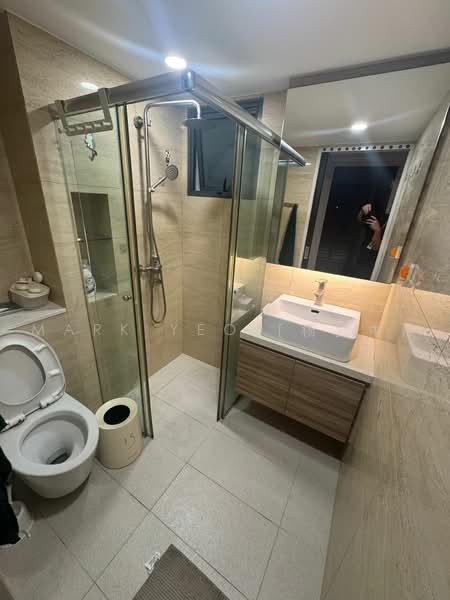 Pinnacle @ Duxton, 1E Cantonment Road, 3 Bedrooms, 1,023 sqft, HDB Flat For Sale, by Mark Yeo (杨复中), 500242648 - Common Bathroom - PropertyGuru.com.sg