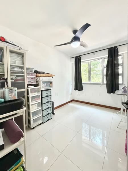 889A Woodlands Drive 50, 889A Woodlands Drive 50, 3 Bedrooms, , HDB Flat For Sale, by Ainon Talib, 500242652 - PropertyGuru.com.sg