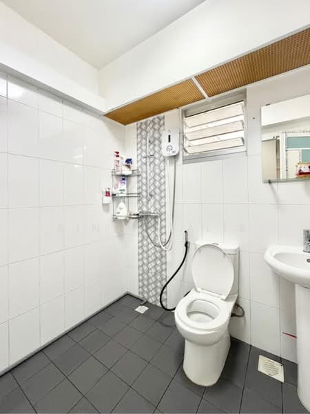 889A Woodlands Drive 50, 889A Woodlands Drive 50, 3 Bedrooms, , HDB Flat For Sale, by Ainon Talib, 500242652 - PropertyGuru.com.sg