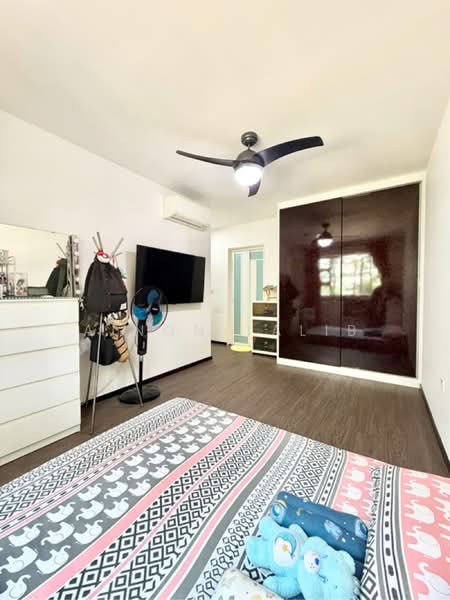 889A Woodlands Drive 50, 889A Woodlands Drive 50, 3 Bedrooms, , HDB Flat For Sale, by Ainon Talib, 500242652 - PropertyGuru.com.sg