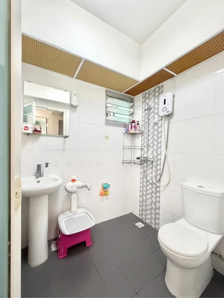 889A Woodlands Drive 50, 889A Woodlands Drive 50, 3 Bedrooms, , HDB Flat For Sale, by Ainon Talib, 500242652 - PropertyGuru.com.sg