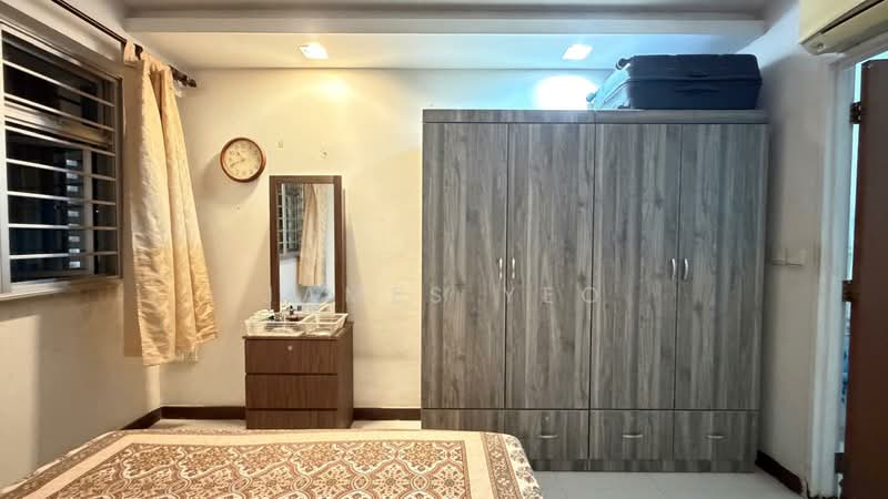 456 Yishun Street 41, 456 Yishun Street 41, 2 Bedrooms, 721 sqft, HDB Flat For Sale, by James Yeo, 500242653 - Bedroom - PropertyGuru.com.sg