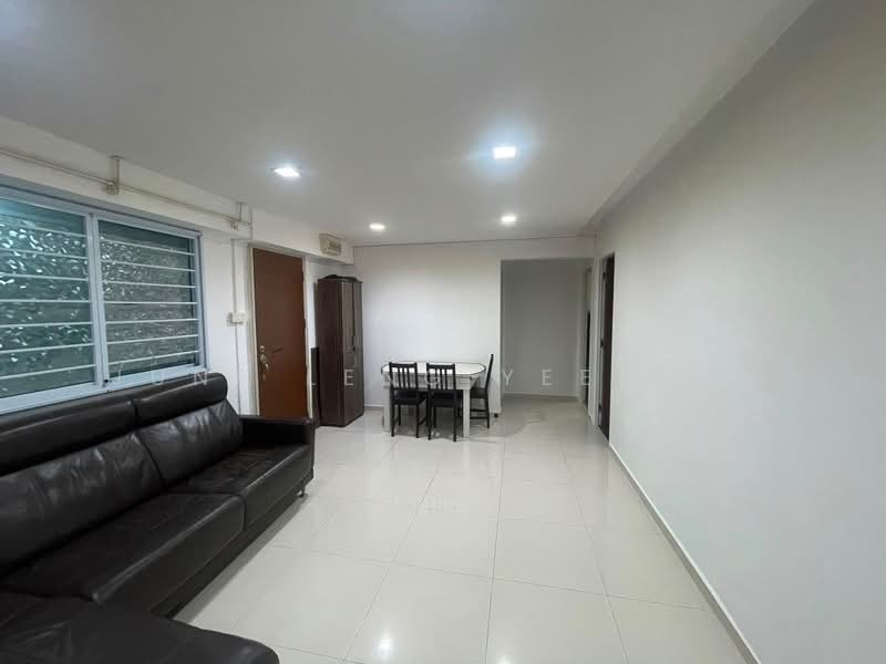 639 Yishun Street 61, 639 Yishun Street 61, 3 Bedrooms, 904 sqft, HDB Flat For Sale, by June Leng Yee Hoe, 500242670 - PropertyGuru.com.sg