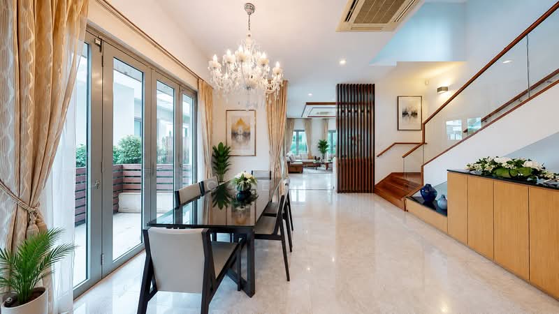 Extensive Variety Of Landed-Bungalows, Meyer Road, 5 Bedrooms, 6,400 sqft, Bungalow House For Rent, by CHEN ., 500242671 - Dining Room - PropertyGuru.com.sg