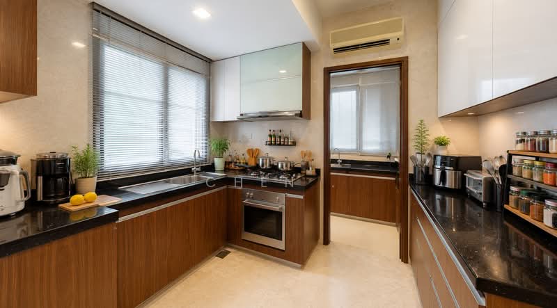 Extensive Variety Of Landed-Bungalows, Meyer Road, 5 Bedrooms, 6,400 sqft, Bungalow House For Rent, by CHEN ., 500242671 - Kitchen - PropertyGuru.com.sg
