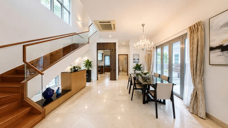 Extensive Variety Of Landed-Bungalows, Meyer Road, 5 Bedrooms, 6,400 sqft, Bungalow House For Rent, by CHEN ., 500242671 - Dining Room - PropertyGuru.com.sg